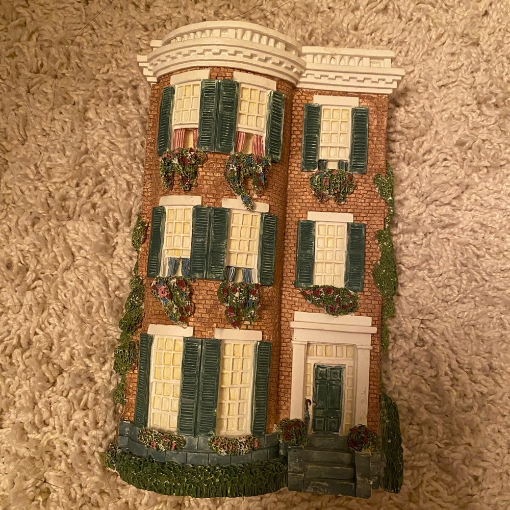 Brian Baker's Deja Vu Collection - 1749 Louisburg Square